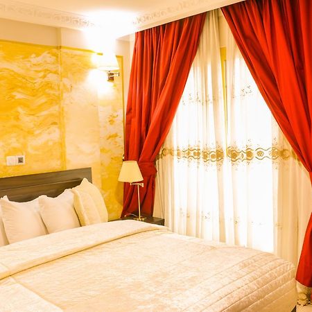 Noubou International Hotel ดูอาลา ภายนอก รูปภาพ