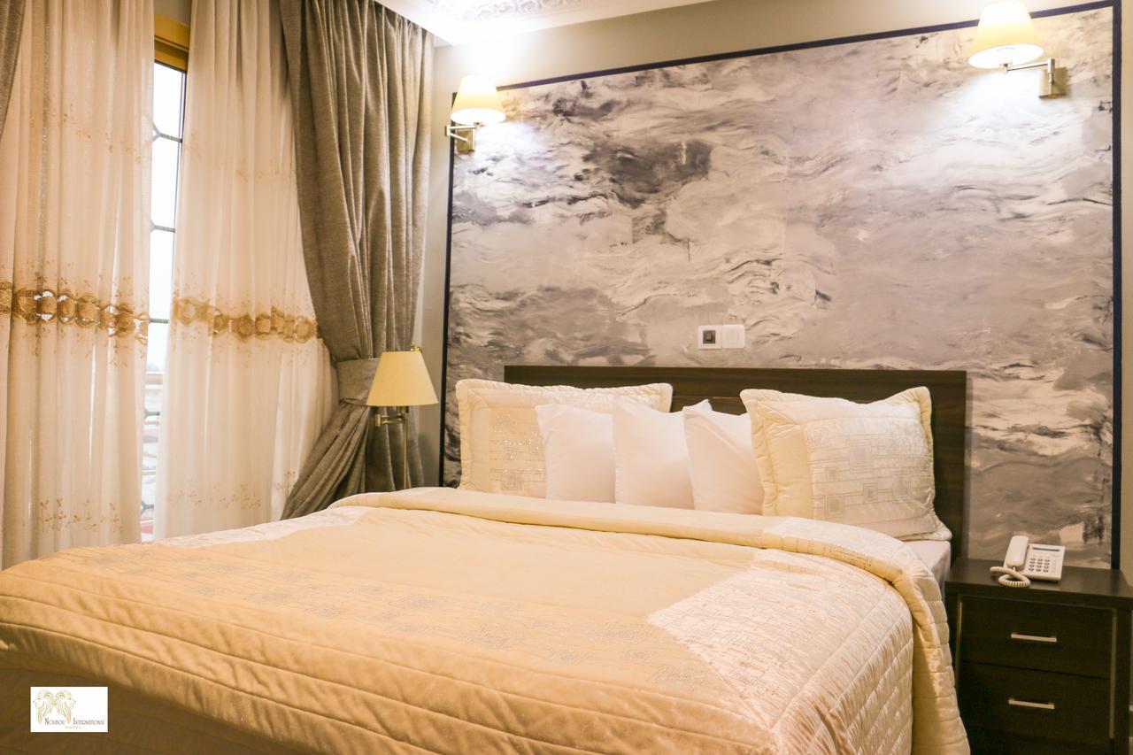 Noubou International Hotel ดูอาลา ภายนอก รูปภาพ