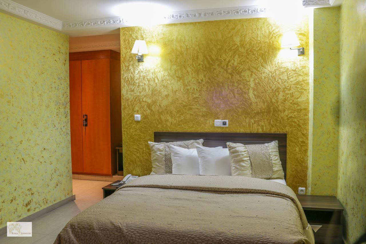 Noubou International Hotel ดูอาลา ภายนอก รูปภาพ