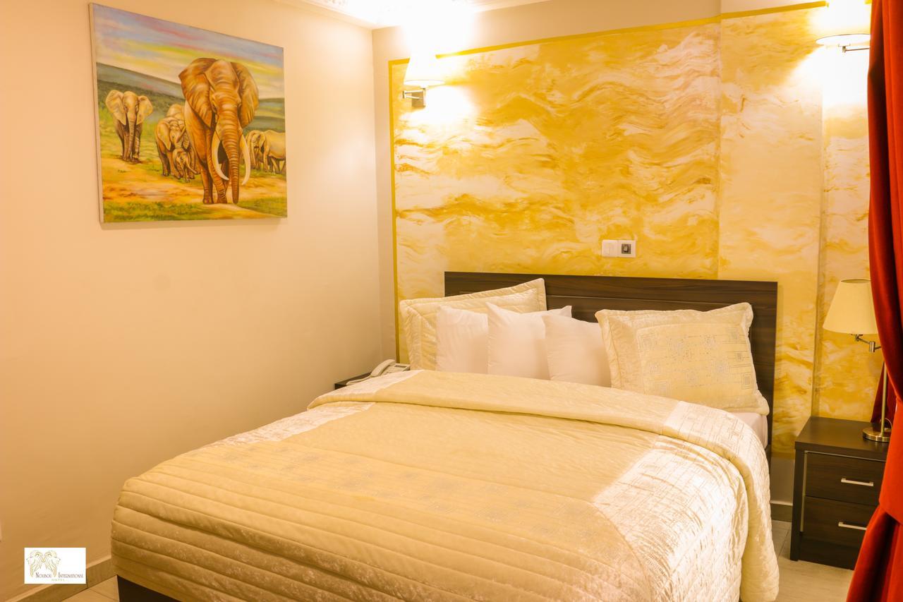 Noubou International Hotel ดูอาลา ภายนอก รูปภาพ