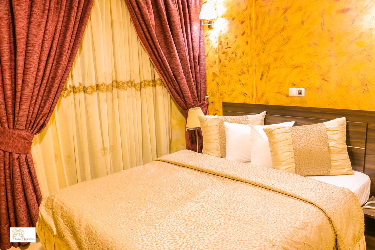 Noubou International Hotel ดูอาลา ภายนอก รูปภาพ